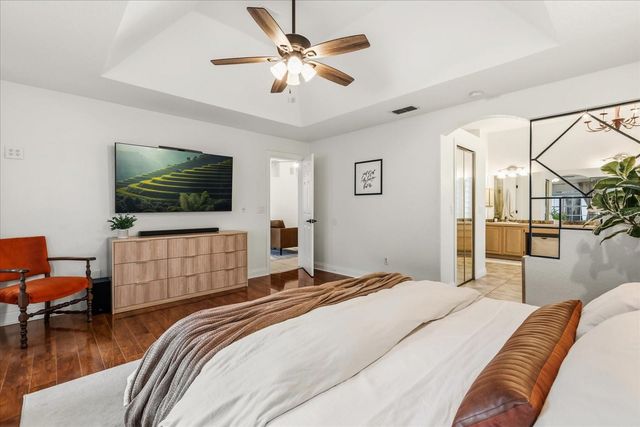 1934 THOROUGHBRED DRIVE, Gotha, FL 34734