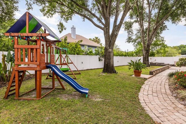 1934 THOROUGHBRED DRIVE, Gotha, FL 34734