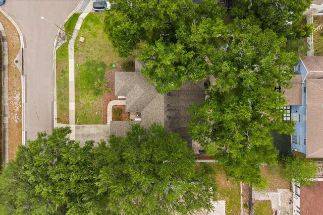 1934 THOROUGHBRED DRIVE, Gotha, FL 34734