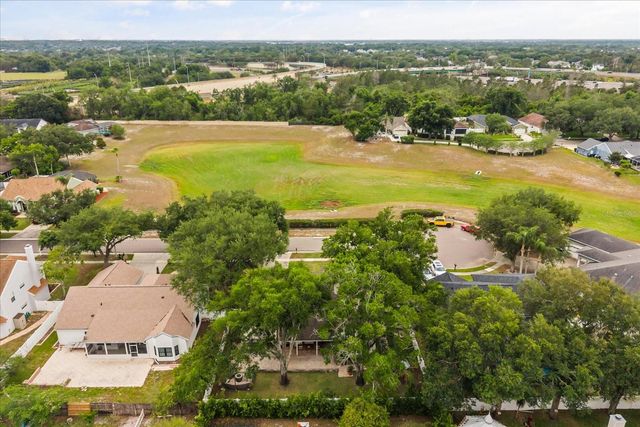 1934 THOROUGHBRED DRIVE, Gotha, FL 34734