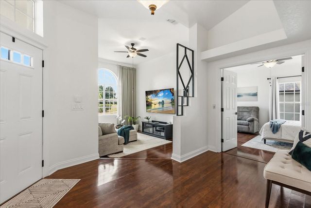 1934 THOROUGHBRED DRIVE, Gotha, FL 34734