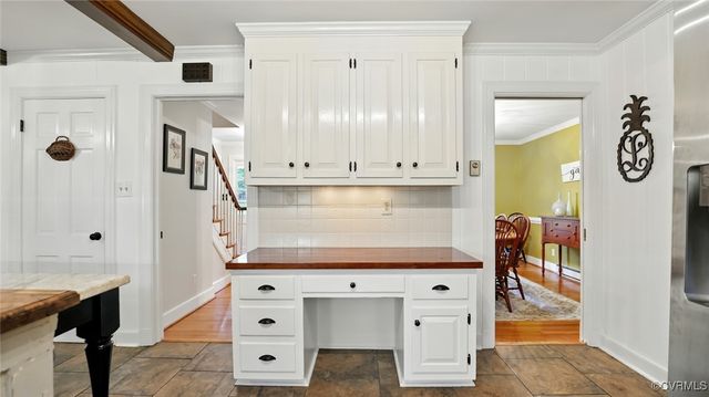 2711 Salisbury Rd, Midlothian, VA 23113