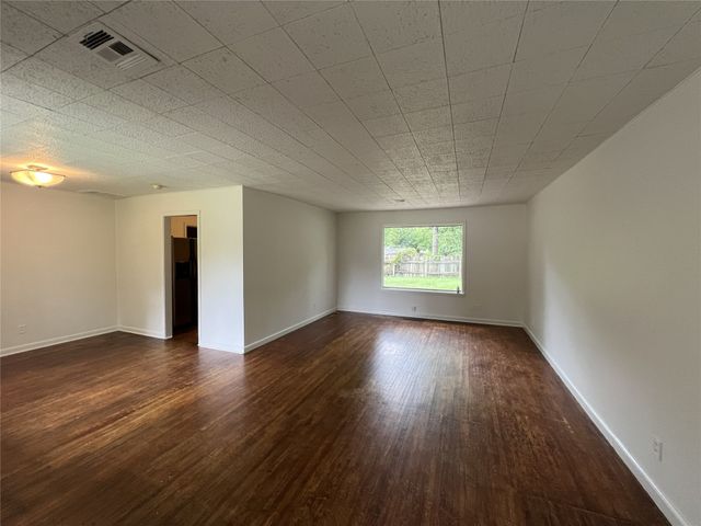 1007 E 49th Street, Tulsa, OK 74105