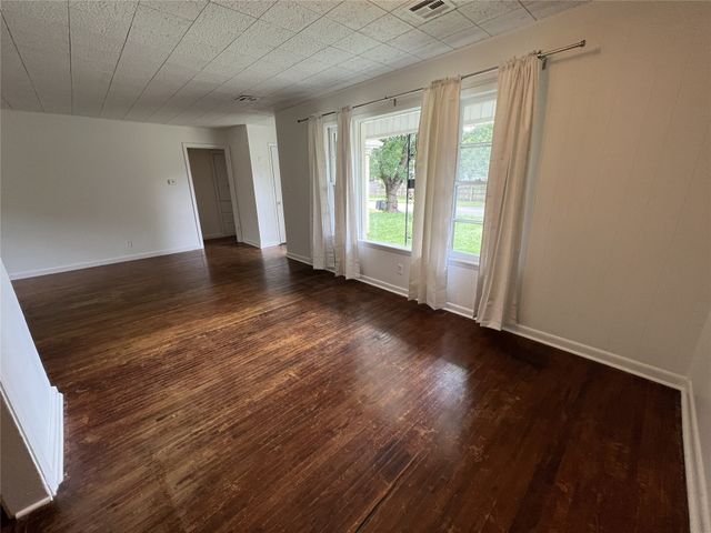 1007 E 49th Street, Tulsa, OK 74105