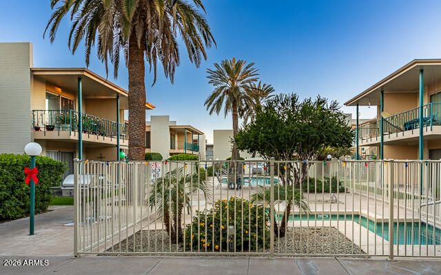 3655 N 5TH Avenue 103, Phoenix, AZ 85013