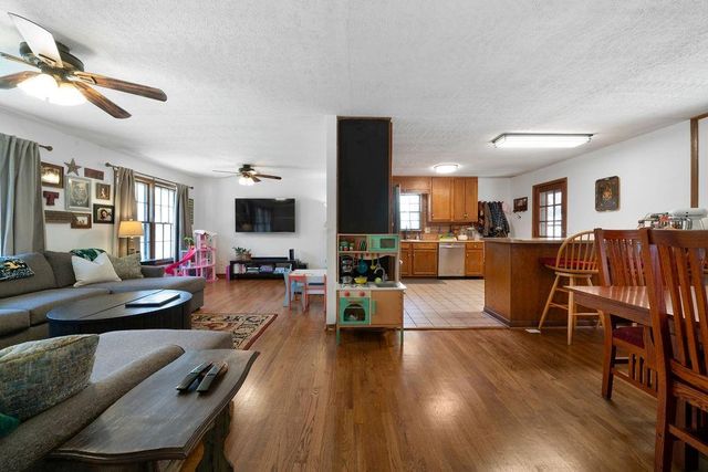 670 Teague NW Drive, Kennesaw, GA 30152