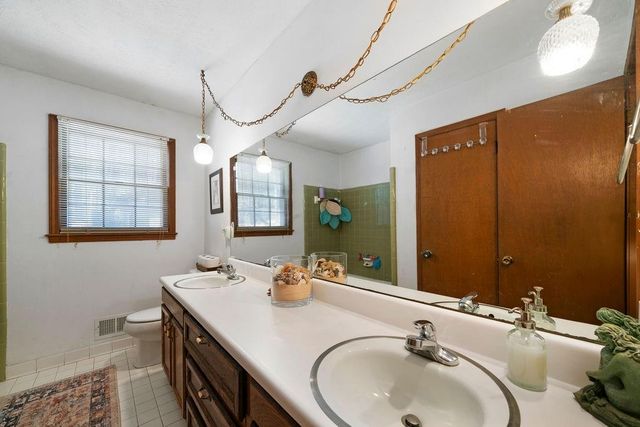 670 Teague NW Drive, Kennesaw, GA 30152