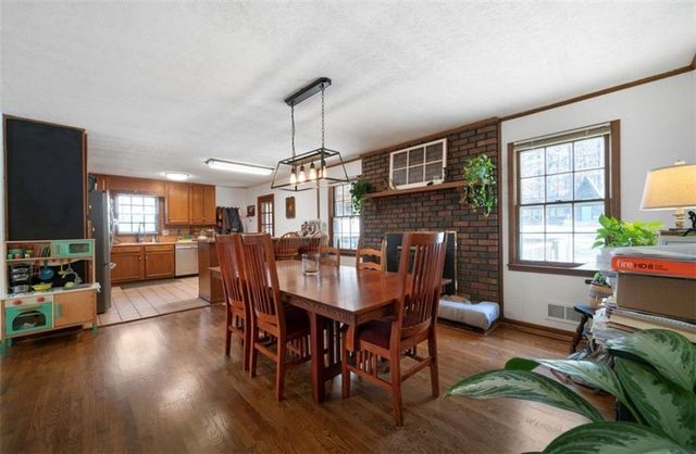 670 Teague NW Drive, Kennesaw, GA 30152