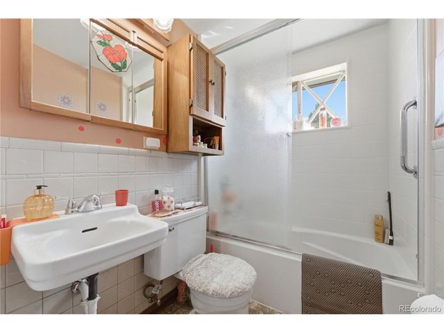 1551 S Chase St, Lakewood, CO 80232