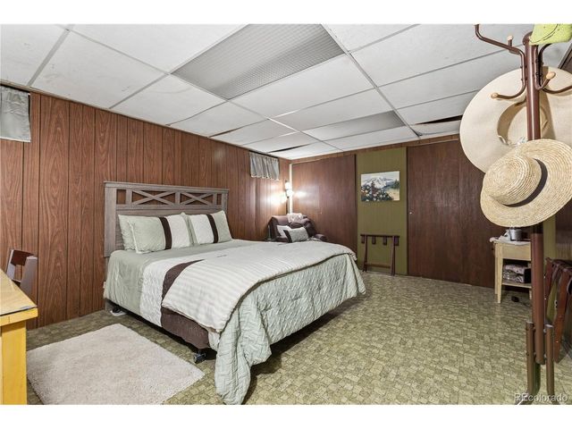 1551 S Chase St, Lakewood, CO 80232