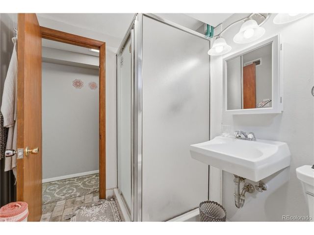 1551 S Chase St, Lakewood, CO 80232