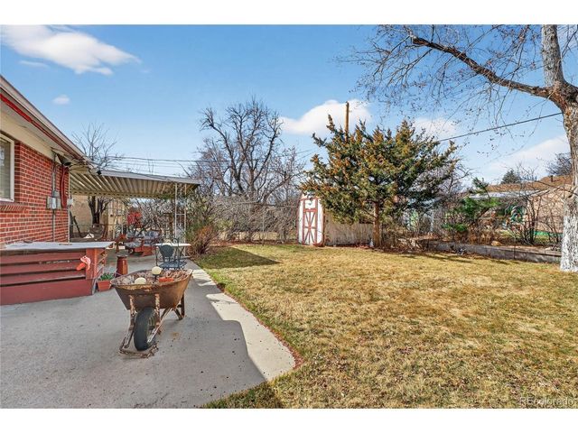 1551 S Chase St, Lakewood, CO 80232