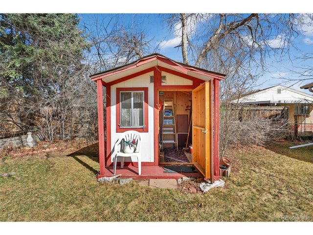 1551 S Chase St, Lakewood, CO 80232