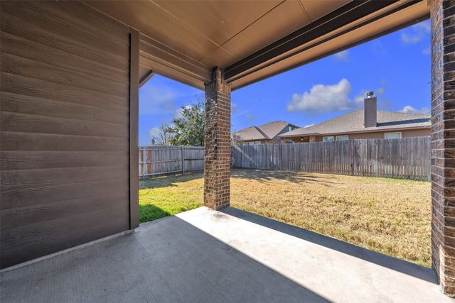 11313 Golden Ridge Lane, Fort Worth, TX 76052