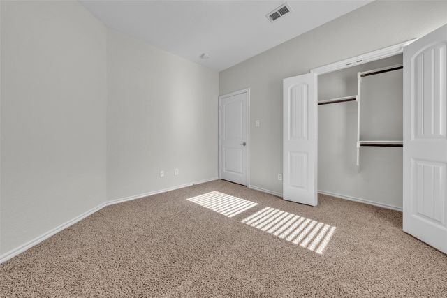 11313 Golden Ridge Lane, Fort Worth, TX 76052