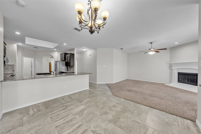 11313 Golden Ridge Lane, Fort Worth, TX 76052