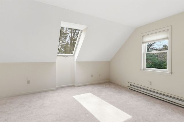 25 Buttonwood Dr., Derry, NH 03038