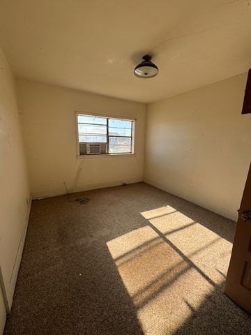 1010 Dubose Street, Quanah, TX 79252