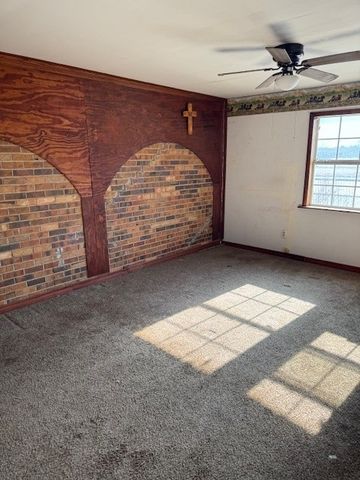 1010 Dubose Street, Quanah, TX 79252