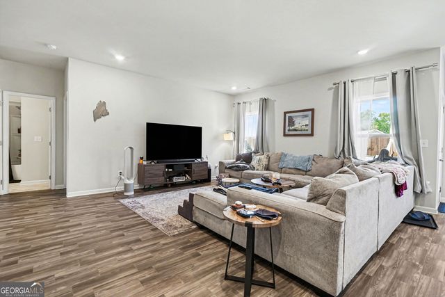 47 Auburn Depot Drive, Auburn, GA 30011