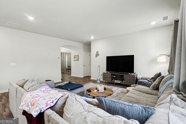 47 Auburn Depot Drive, Auburn, GA 30011