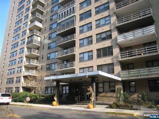 201 Saint Pauls Avenue 1W, Jersey City, NJ 07306