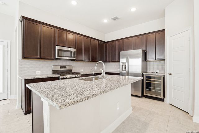 12139 Casparis, San Antonio, TX 78254