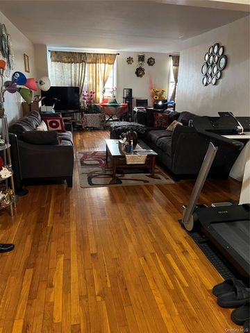 55-30 99th Street 2H, Jamaica, NY 11432