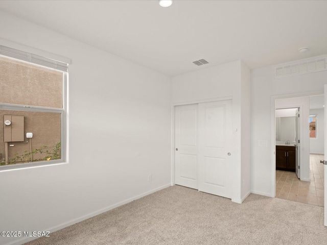 8300 S Clara Roberts Way, Tucson, AZ 85747