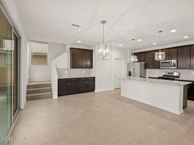 8300 S Clara Roberts Way, Tucson, AZ 85747