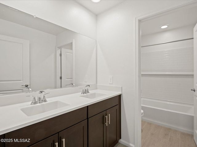 8300 S Clara Roberts Way, Tucson, AZ 85747