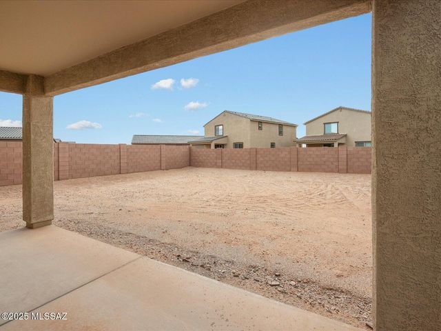 8300 S Clara Roberts Way, Tucson, AZ 85747