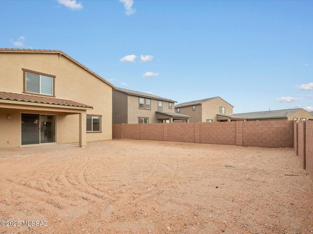 8300 S Clara Roberts Way, Tucson, AZ 85747