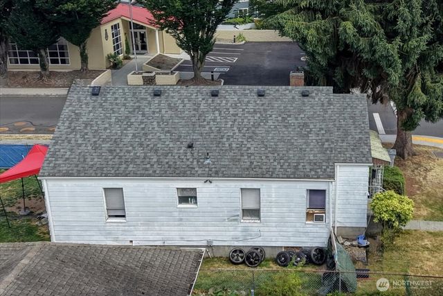 75 Williams Avenue S, Renton, WA 98057