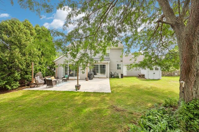4441 S 116th STREET, Greenfield, WI 53228