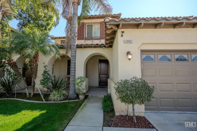 10407 Sharktooth Peak Drive, Bakersfield, CA 93311