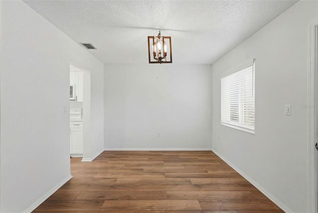 350 79TH AVENUE N 122, St Petersburg, FL 33702