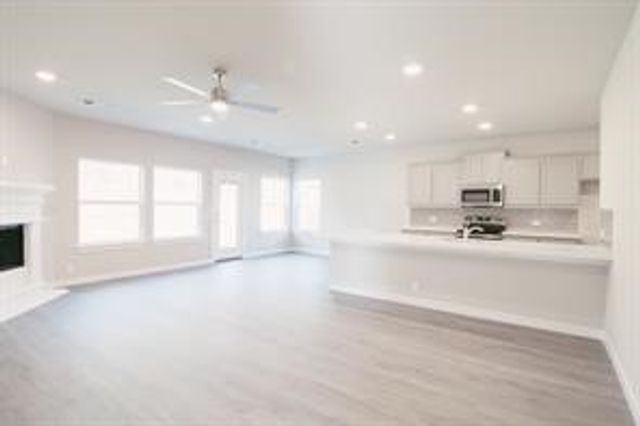 1208 Anderson Crossing, Trenton, TX 75490