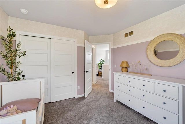 328 Sunshine Lane, Verona, WI 53593