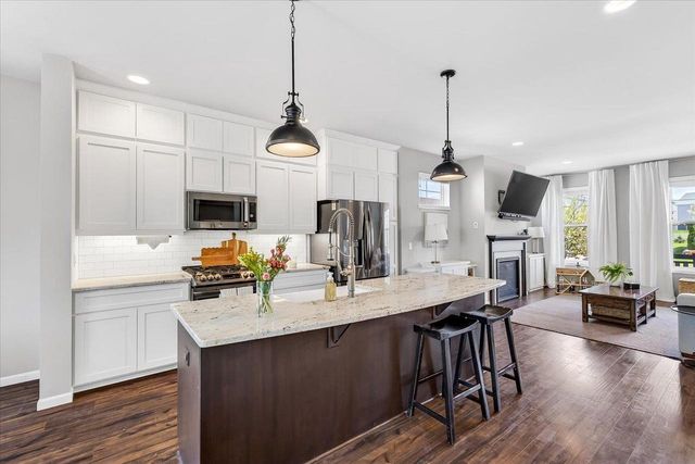 328 Sunshine Lane, Verona, WI 53593