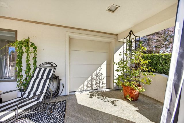 3192 Arnold Palmer Way, Medford, OR 97504