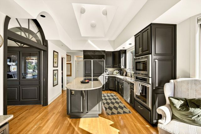 3192 Arnold Palmer Way, Medford, OR 97504