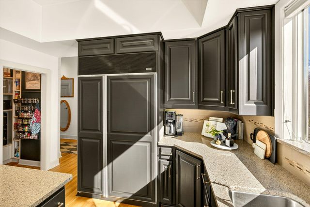 3192 Arnold Palmer Way, Medford, OR 97504