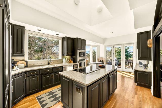 3192 Arnold Palmer Way, Medford, OR 97504