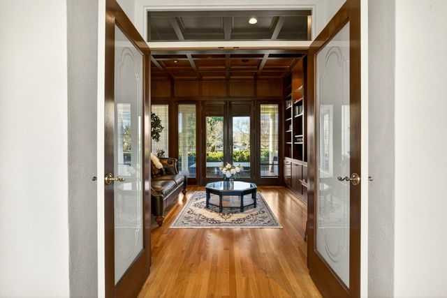 3192 Arnold Palmer Way, Medford, OR 97504