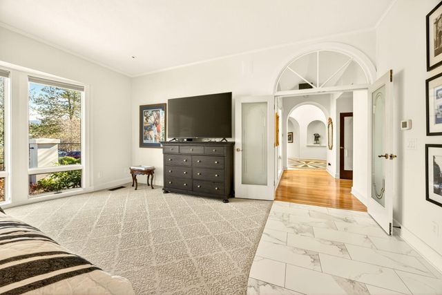 3192 Arnold Palmer Way, Medford, OR 97504