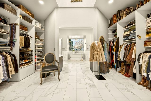 3192 Arnold Palmer Way, Medford, OR 97504