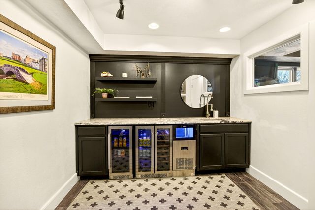 3192 Arnold Palmer Way, Medford, OR 97504