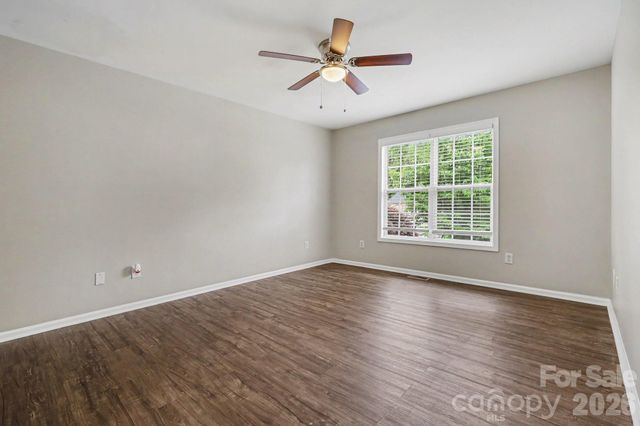 1607 Indian Springs Drive NW, Conover, NC 28613