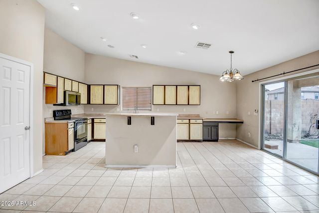 17189 W WATKINS Street, Goodyear, AZ 85338
